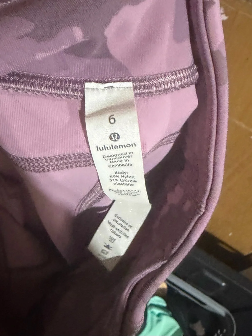 Lululemon – Time to Sweat Crop 23” – Incognito Camo Pink Taupe Multi – Sz. 6